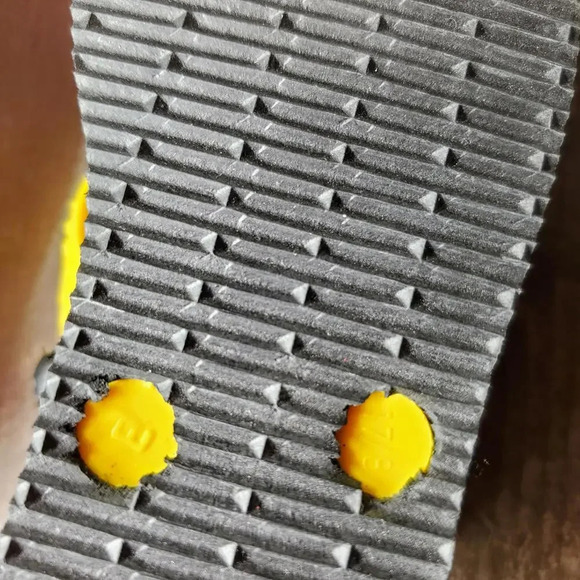 Havaianas Baby Heroes Yellow BATMAN Sandals Flip Flops Infact Size 17-18 4C NWOT - Picture 12 of 12